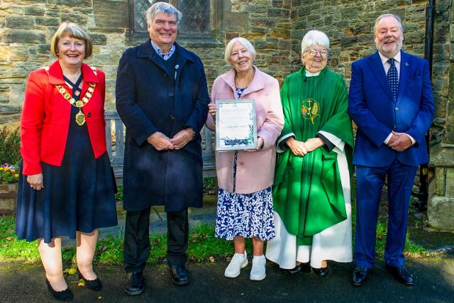 Gold award lightened.jpg